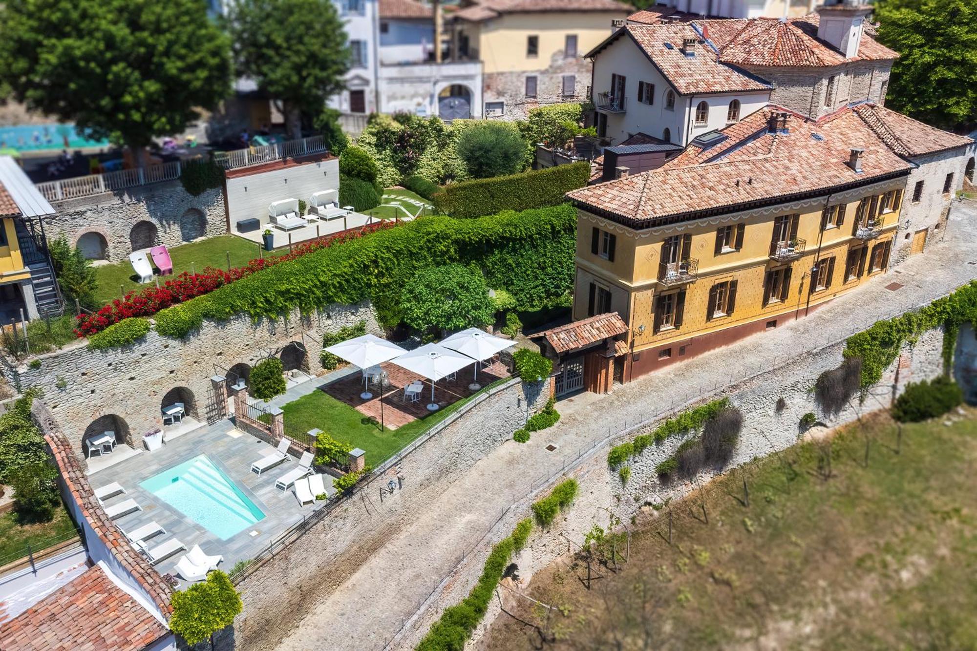 Relais Villa Del Borgo Canelli Luaran gambar